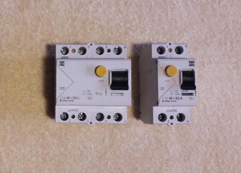 F&G 40A 300mA 2Ph. en 4 Ph differentiaalschakelaars, Doe-het-zelf en Bouw, Elektriciteit en Kabels, Gebruikt, Overige typen, Ophalen of Verzenden