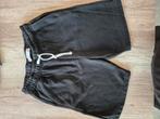 Zwarte, korte broek Bershka, Ophalen of Verzenden, Zo goed als nieuw, Maat 56/58 (XL)