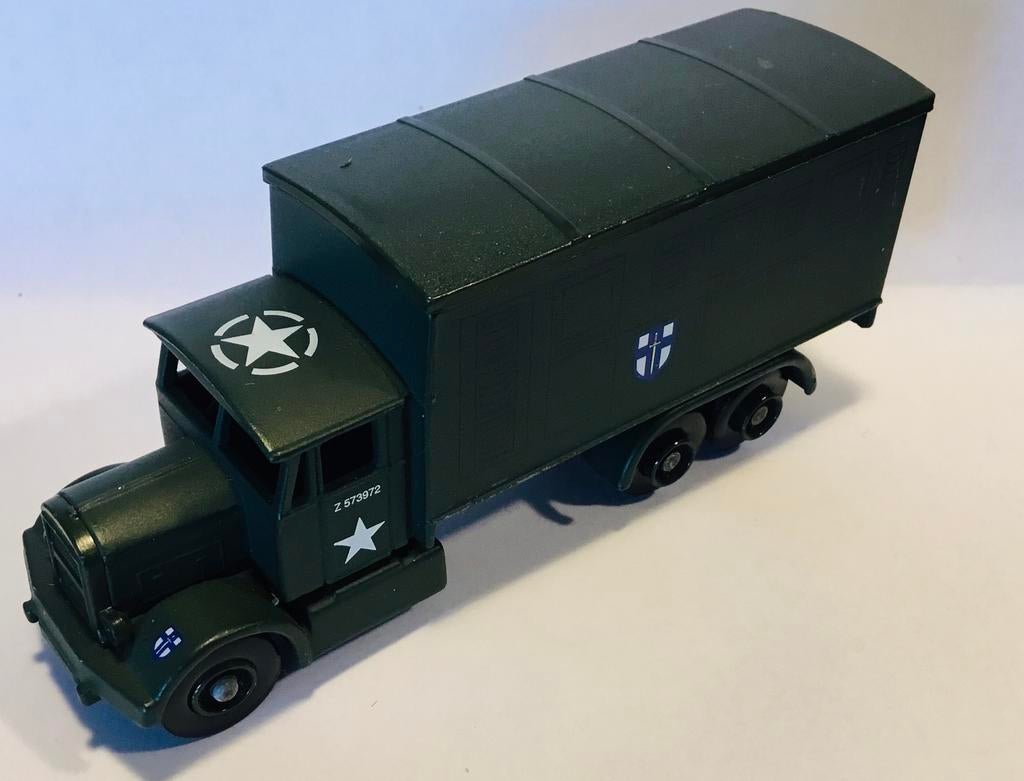 Lledo Daysgone militaire vrachtwagen DG44, Hobby en Vrije tijd, Modelauto's | 1:50, Zo goed als nieuw, Ophalen of Verzenden