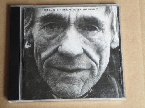 CD - THE CURE  – Staring At The Sea  The Singles, Cd's en Dvd's, Cd's | Rock, Ophalen of Verzenden
