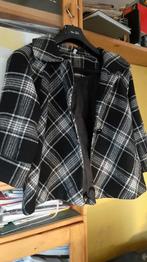 Joli blouson court à carreaux blanc noir M neuf, Neuf, Taille 38/40 (M), Enlèvement ou Envoi, Manteau