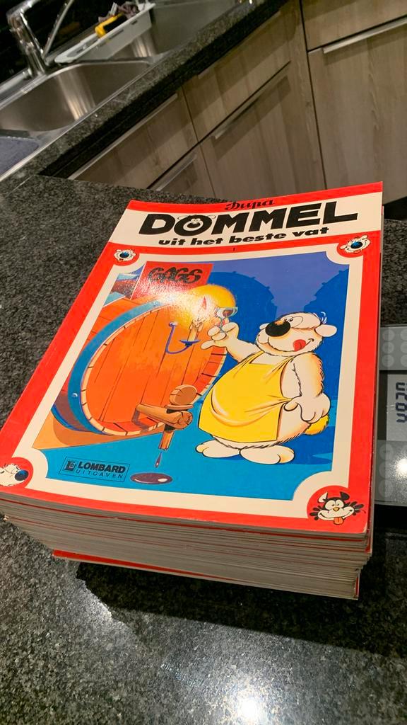 Dommel 32 stuks, Collections, Personnages de BD, Utilisé, Enlèvement ou Envoi