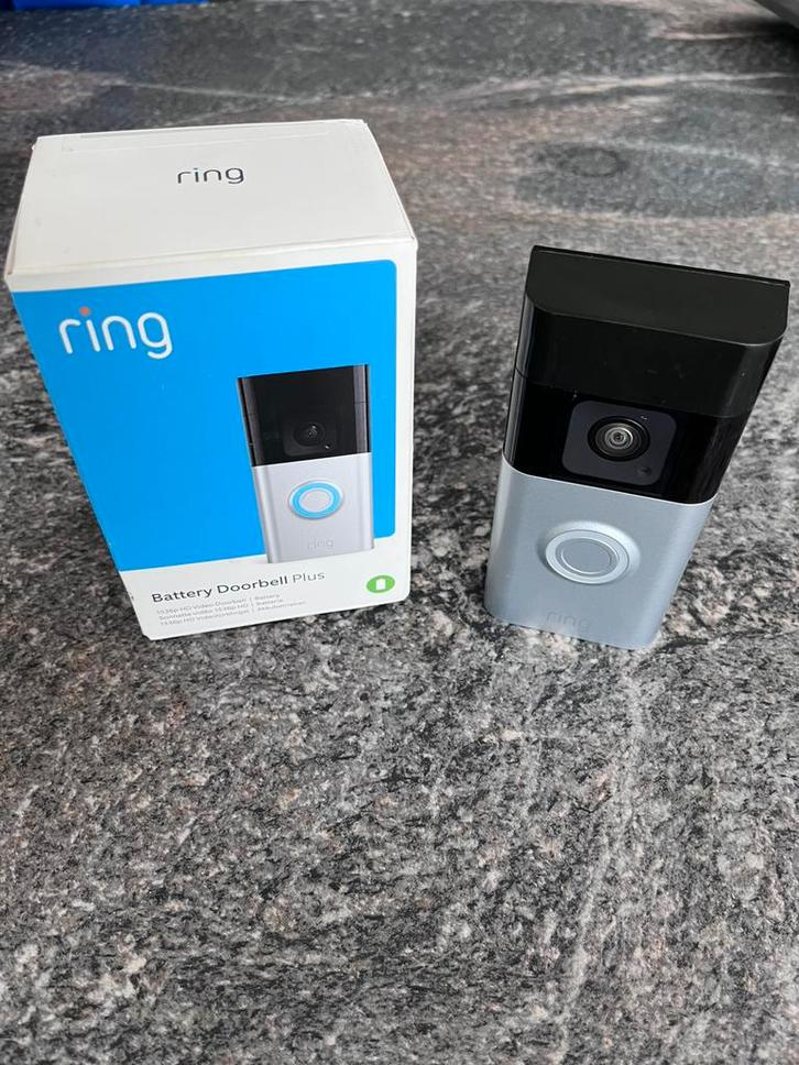 Ring Battery Doorbell Plus, Huis en Inrichting, Deurbellen, Zo goed als nieuw, Ophalen
