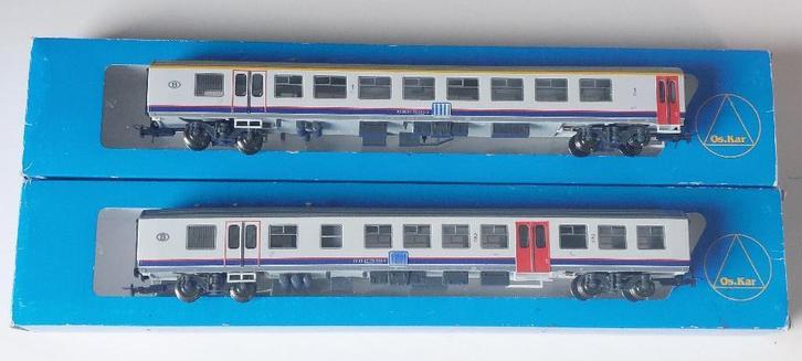 SNCB/NMBS OSKAR 2 VOITURES M4 NEW LOOK *HO*DC 3003-3004, Hobby & Loisirs créatifs, Trains miniatures | HO, Comme neuf, Set de Trains