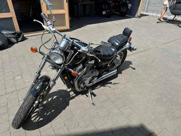 Suzuki intruder vs750 beschikbaar voor biedingen