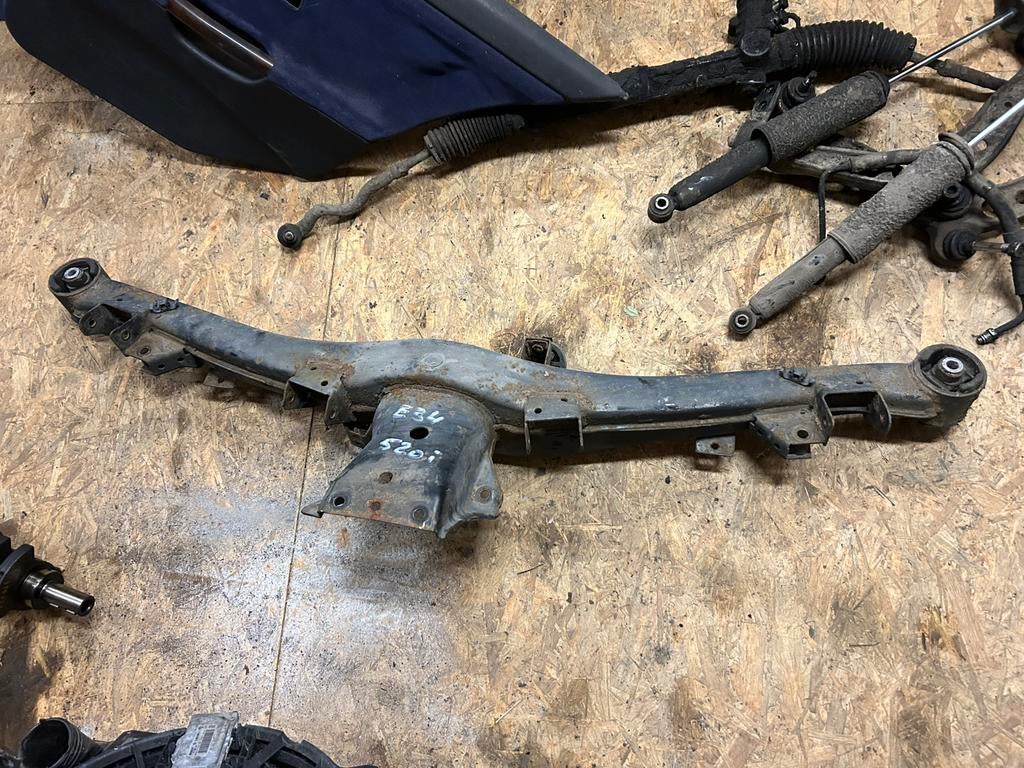 BMW E34 Achteras Subframe, Auto-onderdelen, Ophalen, Gebruikt, BMW