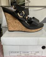 Nouvelle paire de chaussures femme, Nieuw, Overige typen, Ophalen of Verzenden, Zwart