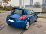 Megane_1.6-benzine-111pk-82kw_Xenon_Climat_Camera., Parkeersensor, 82 kW, 1600 cc, Handgeschakeld