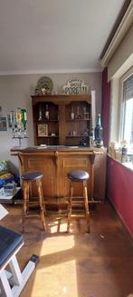 Traditionele bar met 2 barkrukken, Huis en Inrichting, Barren, Ophalen, Gebruikt, Inclusief barstoelen
