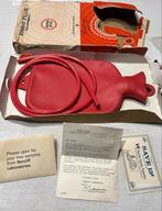 Sun Mark ST. VINTAGE 1960 REGIS sacs à eau caoutchouc rouge, Divers, Enlèvement ou Envoi