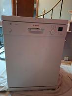 Lave-vaisselle, Electroménager, Lave-vaisselle, Classe énergétique A ou plus économe, Enlèvement, Utilisé, À Poser