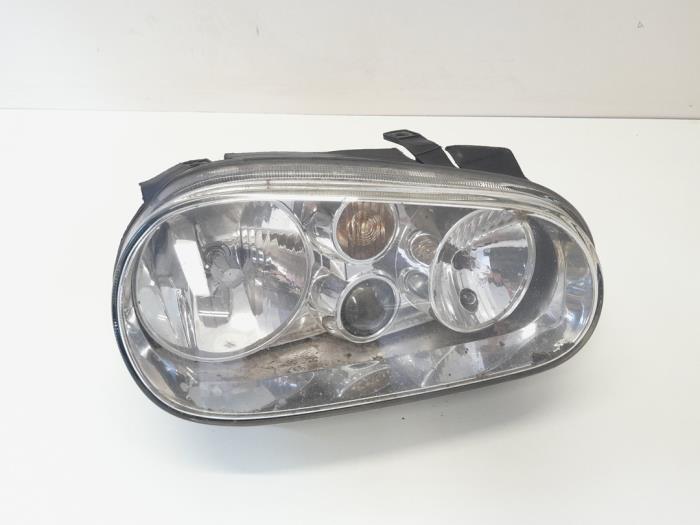 Phare droit d'un Volkswagen Bora, Autos : Pièces & Accessoires, Éclairage, Volkswagen, Utilisé, 3 mois de garantie, Enlèvement ou Envoi