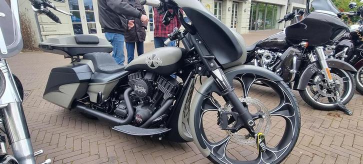 Streetglide thunderbike, Motoren, Motoren | Harley-Davidson, Particulier, Toermotor, 2 cilinders, Ophalen