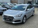 Hyundai // i40, 5 places, Carnet d'entretien, Berline, Tissu