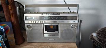 Boombox 1980's .. groot model..Alles werkt beschikbaar voor biedingen