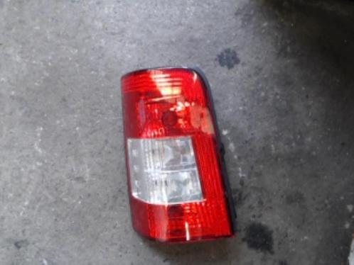 Feu arrière gauche Citroën Berlingo 2, Autos : Pièces & Accessoires, Éclairage, Citroën, Utilisé, Enlèvement ou Envoi