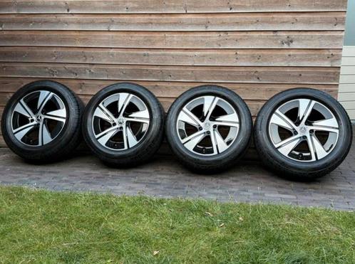 Orig ZGAN velgen Mercedes-Benz Vito V Klasse 17 inches w447, Auto-onderdelen, Banden en Velgen, Band(en), Zomerbanden, 17 inch