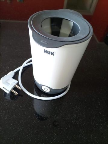 Flesverwarmer beschikbaar voor biedingen