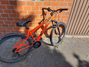 B-TWIN ROCKRIDER Fiets als nieuw! beschikbaar voor biedingen