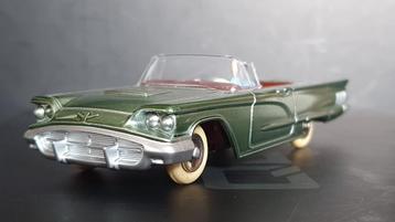 Ford Thunderbird (square bird) beschikbaar voor biedingen