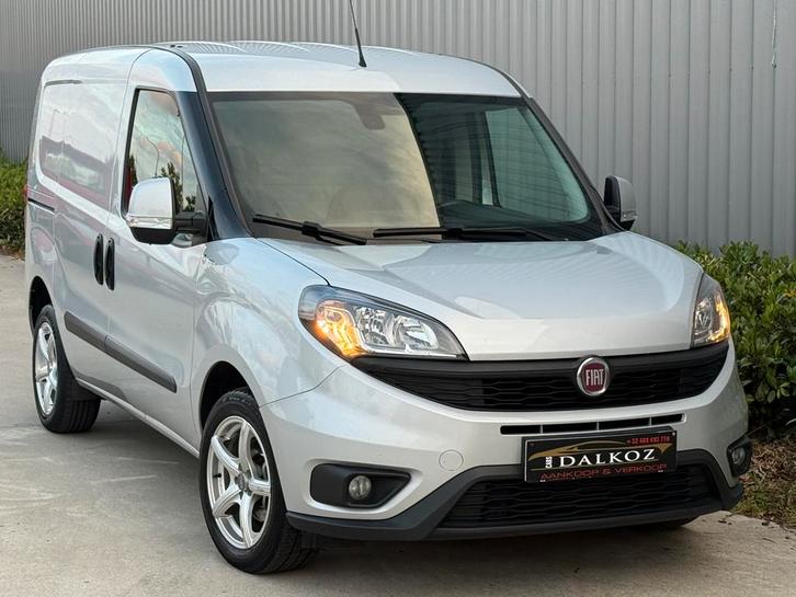 Fiat doblo 1.3Multijet•BTW•Navigatie•Camera•2019•Top staat!, Auto's, Bestelwagens en Lichte vracht, Bedrijf, Te koop, 360° camera