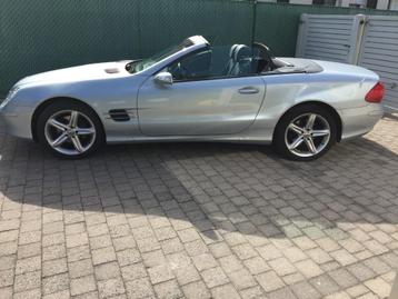mercedes 350 SL    LICHT BLAUW beschikbaar voor biedingen