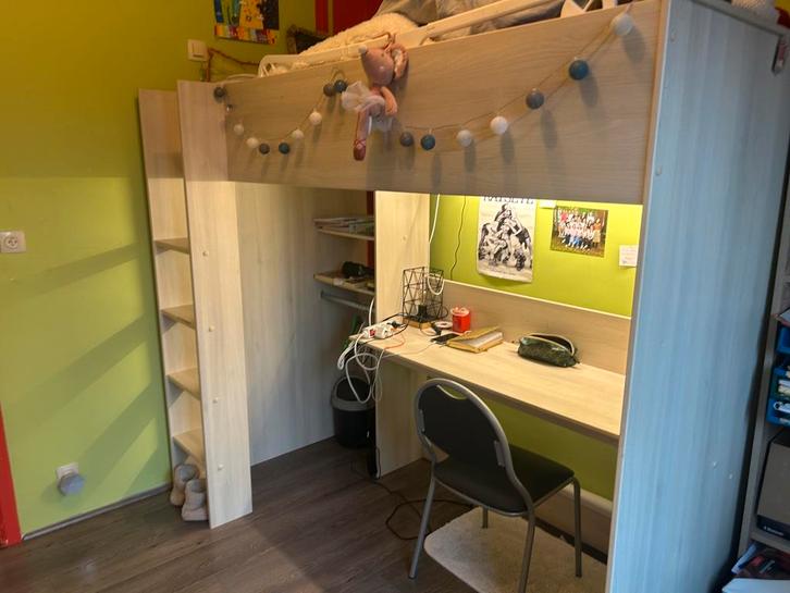 Hoogslaper met buro en matras, Kinderen en Baby's, Kinderkamer | Stapelbedden en Hoogslapers, Gebruikt, Hoogslaper, Ophalen