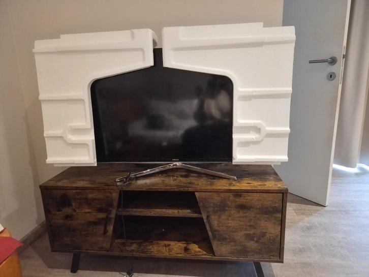 Tv Samsung 40 pouces + Meuble, TV, Hi-fi & Vidéo, Support de télévision