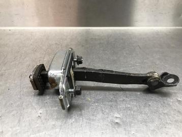 PORTIERVANGER LINKS VOOR Kia Sportage (SL) (01-2010/02-2016) beschikbaar voor biedingen