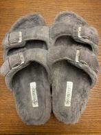 Slippers / pantoffels maat 38, Ophalen of Verzenden, Zo goed als nieuw