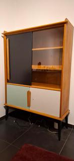 Vintage vitrinekast, Enlèvement