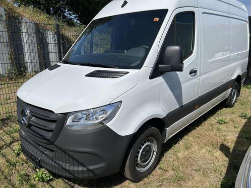 Mercedes-Benz Sprinter 317 CDI GB L2 RWD, Auto's, Bestelwagens en Lichte vracht, Bedrijf, Te koop, Centrale vergrendeling, Cruise Control