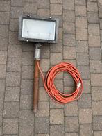 grote halogeenlamp met lange elektriciteitskabel (3G1,5), Enlèvement, Utilisé