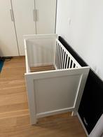 Babybed, Kinderen en Baby's, Kinderkamer | Bedden, Ophalen, Gebruikt, Minder dan 140 cm, Minder dan 70 cm