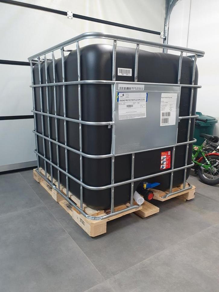 Zwarte IBC tonnen van 1000L met kraan. Levering mogelijk, Tuin en Terras, Regentonnen, Zo goed als nieuw, Ophalen of Verzenden