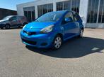 TOYOTA AYGO 1.0İ KLAAR OM İN TE SCHRIJVEN (GEKEURD), Auto's, Voorwielaandrijving, Stof, Zwart, Blauw