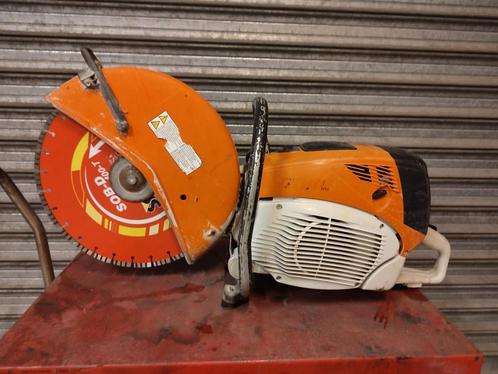 Disqueuse thermique location, Doe-het-zelf en Bouw, Gereedschap | Zaagmachines, Zo goed als nieuw