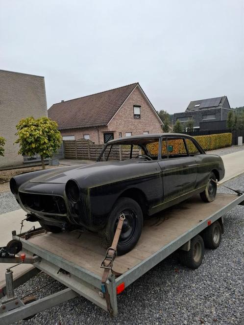 Te koop peugeot 404C, Auto's, Peugeot, Particulier, Ophalen of Verzenden