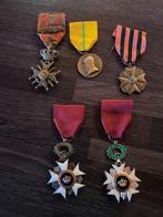 Belgische medailles eretekens medaille medal Belgie + boek, Armée de terre, Enlèvement ou Envoi, Ruban, Médaille ou Ailes