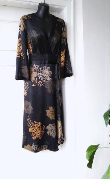 Stills zijden jurk, Japanse stijl, maatje 40-42