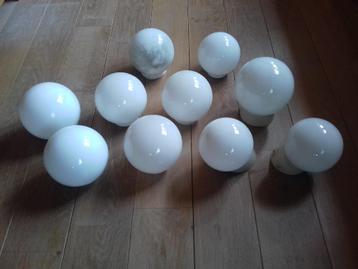 lot 10 bollampen beschikbaar voor biedingen