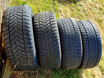 4 très belles roues hiver 235/55-17 originales Ford Kuga, Autos : Pièces & Accessoires, Pneus & Jantes, Pneus et Jantes, Pneus hiver