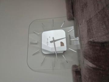 Wandklok Nextime beschikbaar voor biedingen