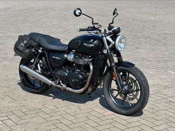 Triumph Street Twin 900 - 6500 km jaar garantie 2016