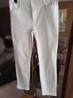 Volledig nieuwe jeabs "BRAX " e, Kleding | Dames, Broeken en Pantalons, Ophalen of Verzenden, Nieuw, Wit