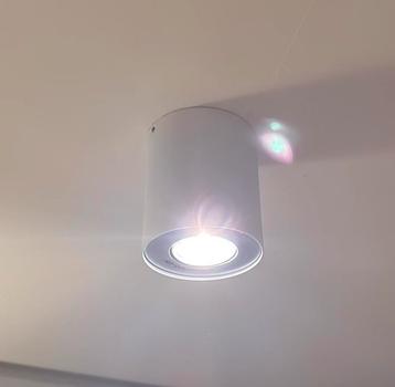 Opbouwspot Phillips wit GU10 beschikbaar voor biedingen