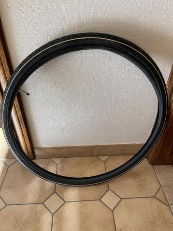 2 pneus neufs 26 x 1 3/8 (37-590), Vélos & Vélomoteurs, Neuf, Pneu, Général, Enlèvement