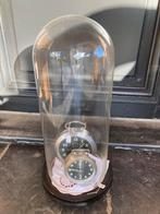 2 oude wekkers in glazen stolp, Antiek en Kunst, Ophalen