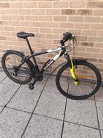 Btwin rockrider 24 inch fiets, Fietsen en Brommers, Fietsen | Mountainbikes en ATB, Ophalen of Verzenden, Zo goed als nieuw