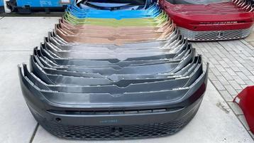 Volkswagen caddy 2k7 voorbumper orgineel 2K7807221A beschikbaar voor biedingen